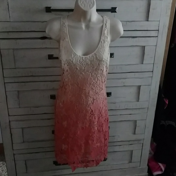 NEW  Beautiful Womens Buffalo S/P  Vacation dress - Picture 2 of 4
